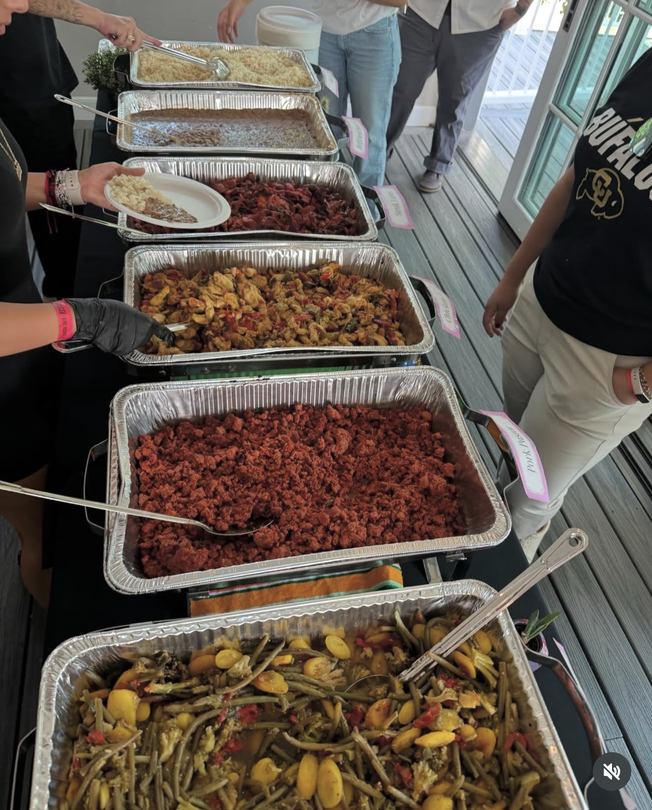 Full catering line with al pastor, chicken fajita and grilled vegetables